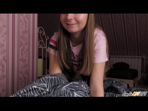 ❤️ Bidh Blondie a’ tarraing a BFF gu domhainn agus a’ faighinn cum na beul ☑  Gnè càileachd  aig gd.nastypornpics-com.ru ❌❤